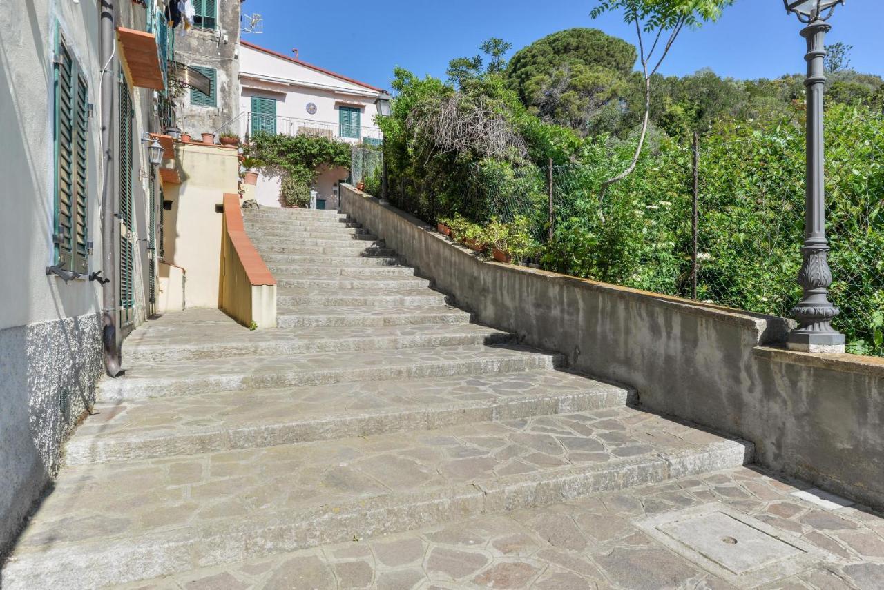 Casa Vacanze Iosè Rio Marina Esterno foto